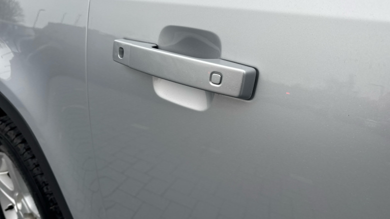 Land Rover Defender 90 Diesel 3.0 D250 Hard Top SE Auto